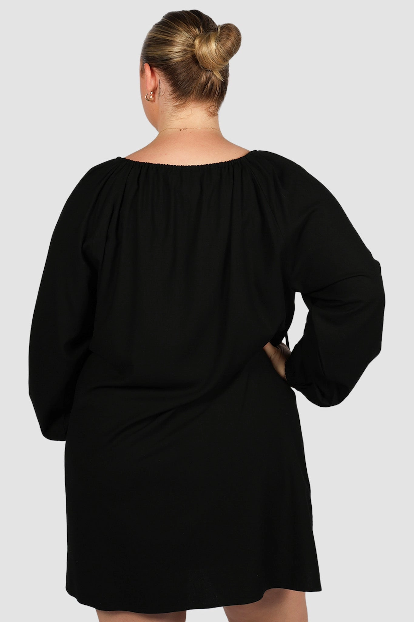 EADIE DRESS BLACK