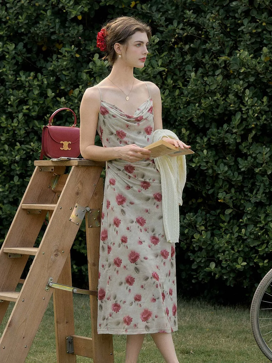 【Final Sale】Kaia Romantic Rose Print Slim Fit Slip Dress