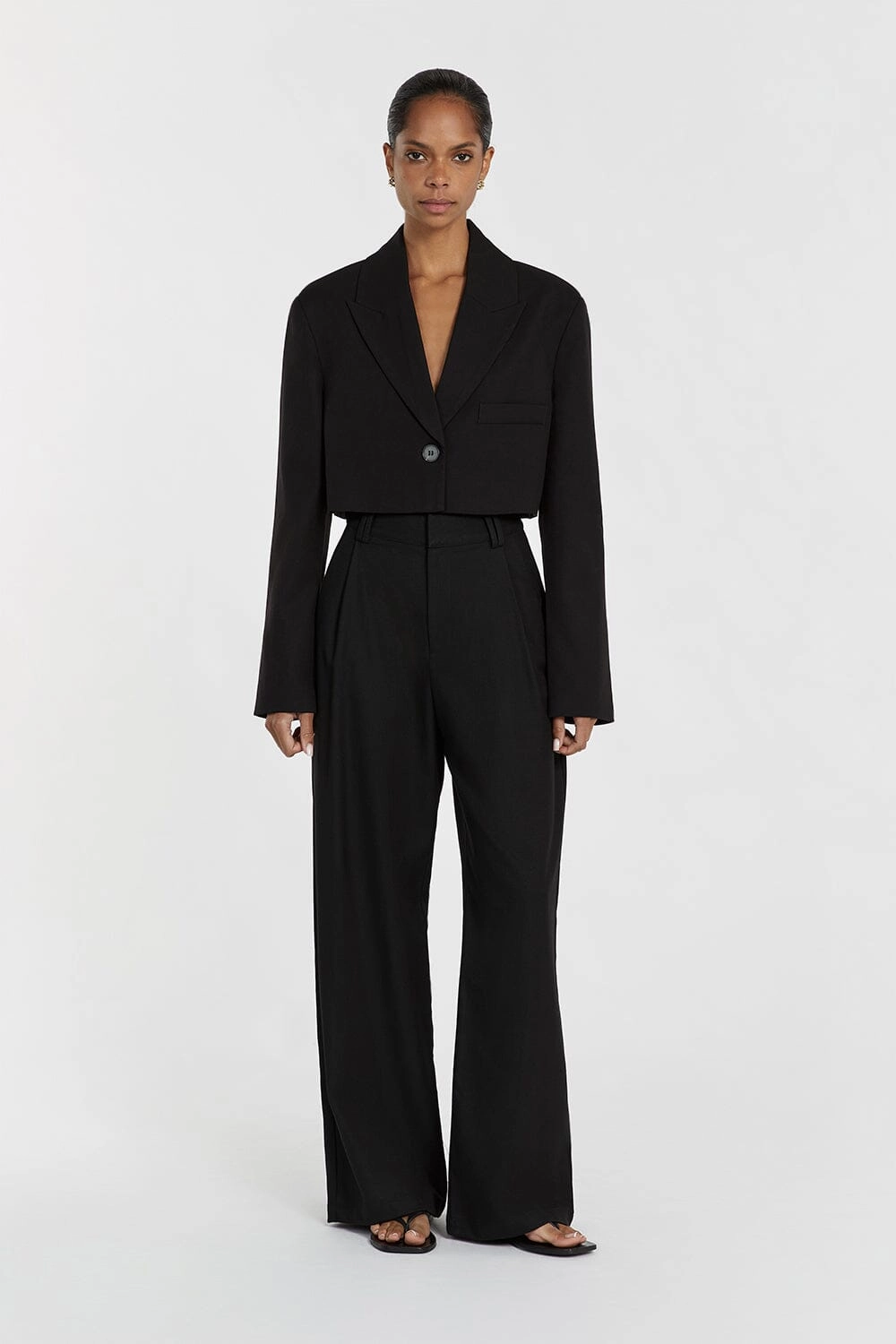 FREYA BLACK CROPPED BLAZER