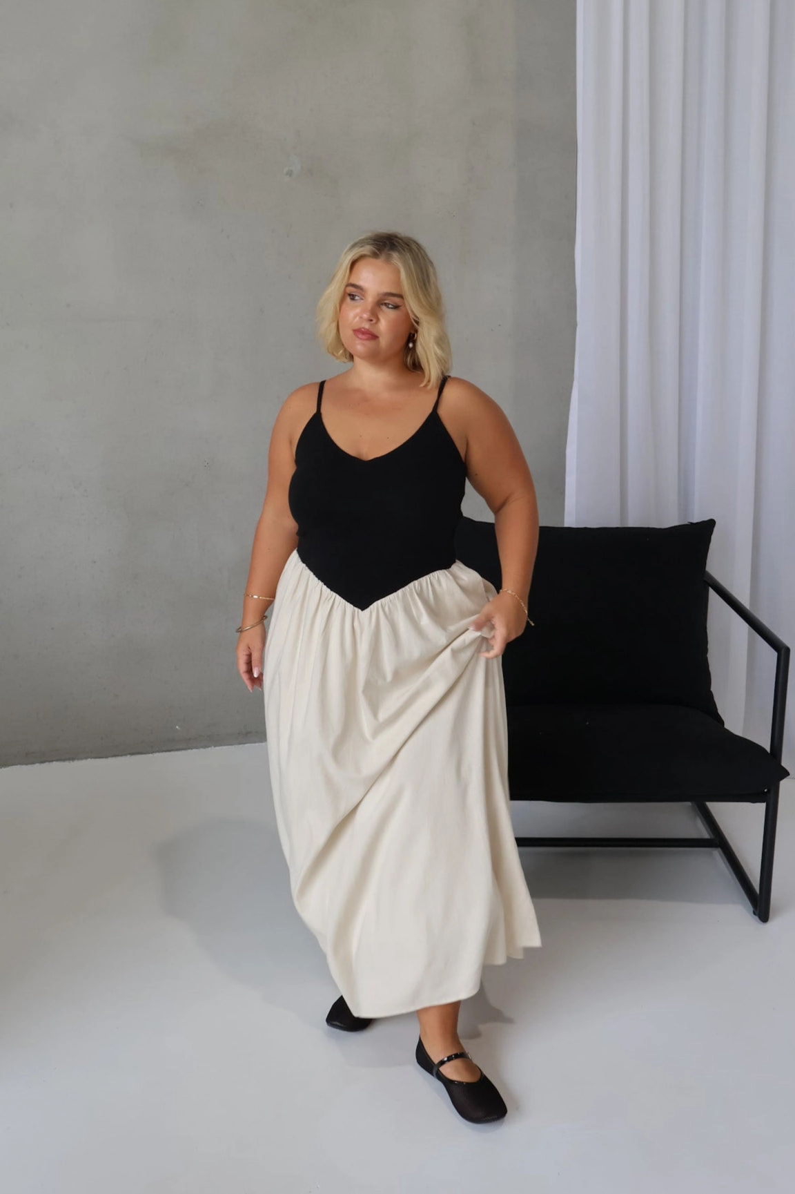 YARA DRESS BLACK/NEUTRAL