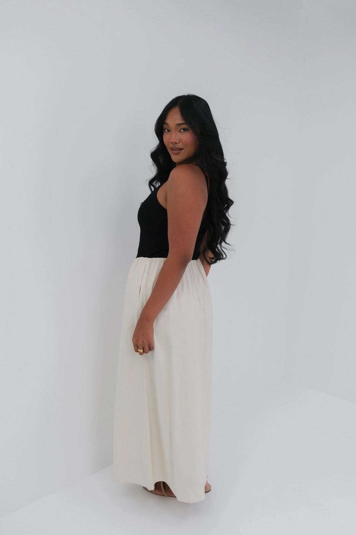YARA DRESS BLACK/NEUTRAL