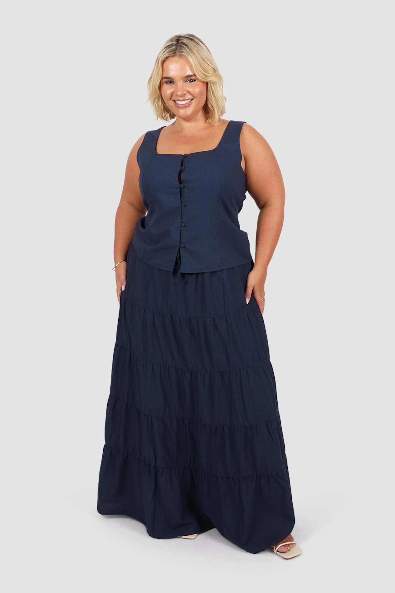 ZYLA TIERED MAXI SKIRT NAVY